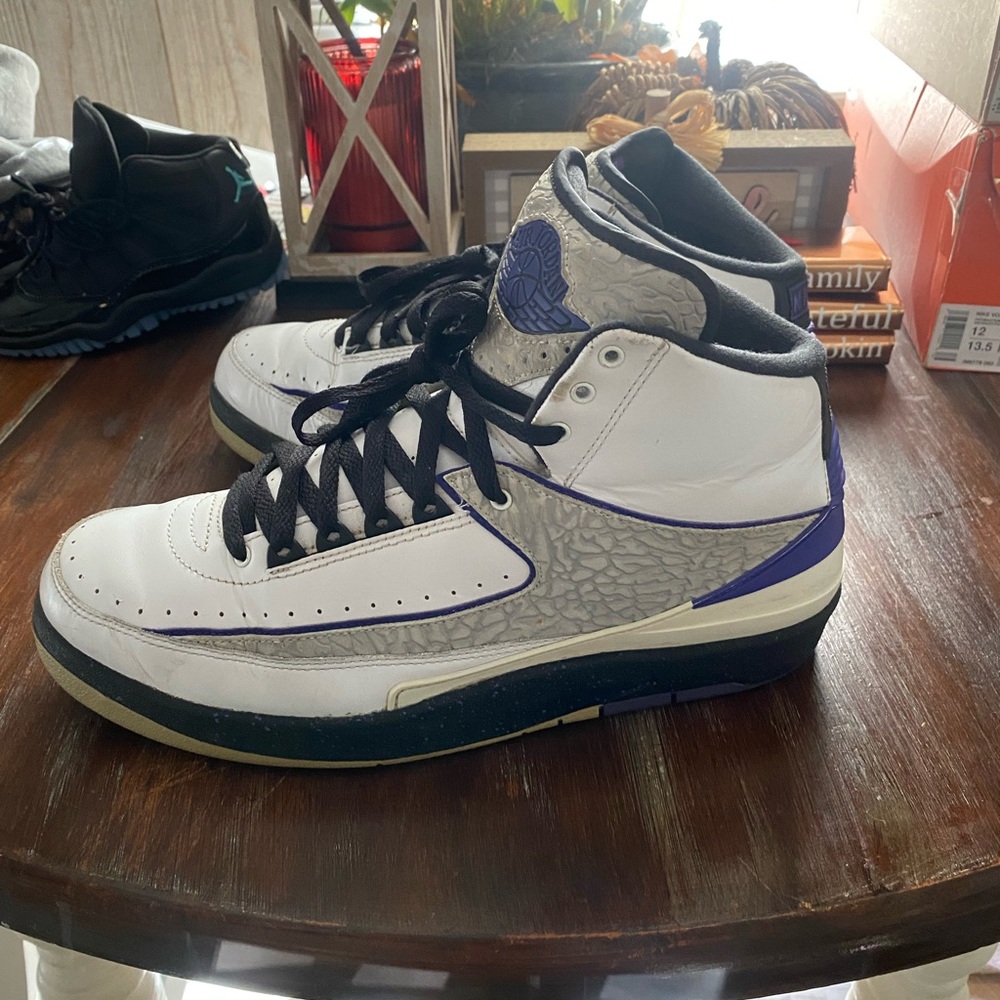 Jordan 2 ‘Dark Concord’ 2013